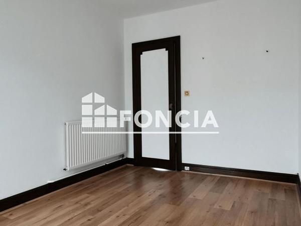 Location Appartement 4 pièces 74.63 m² - 35 RUE DE BEL AIR La Rochelle 17000