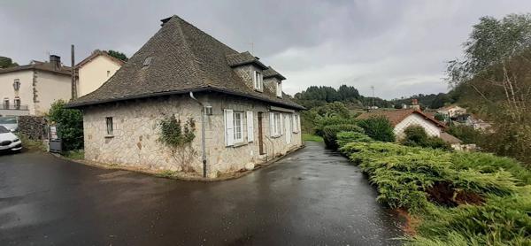 maison traditionnelle vezac