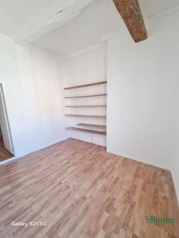 Exclusivité et Affaire Draguignan grand appartement F3+bureau 104m traversant 3eme étage 99000€ dpe D Draguignan (83300)