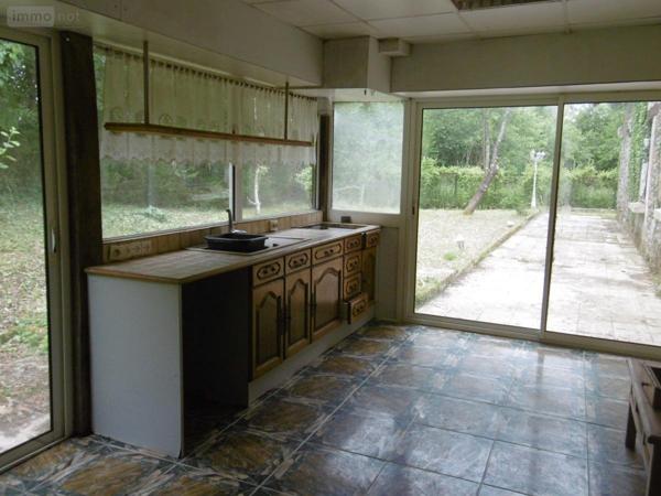 Maison à vendre à Saint-Martin-des-Besaces dans le Calvados (14350), ref : 14076-5717