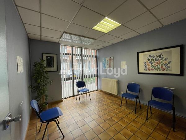Bureaux à vendre à Lille immeuble indépendant avec entrée privative