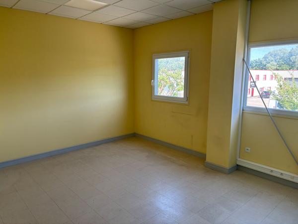A LOUER - BUREAUX ALLONE - 130M2 ENVIRON