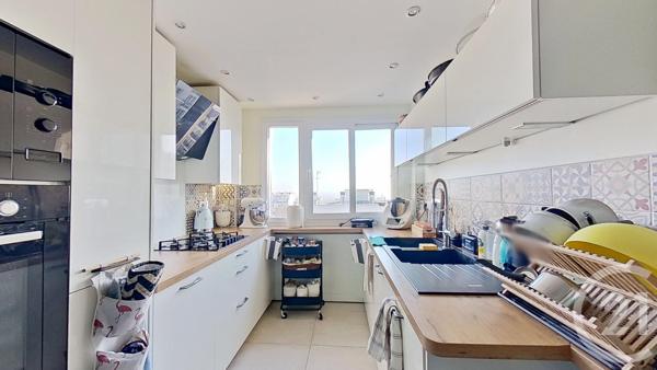 Appartement F3 à vendre  3 pièces - 72,20 m2 NOGENT SUR MARNE - 94