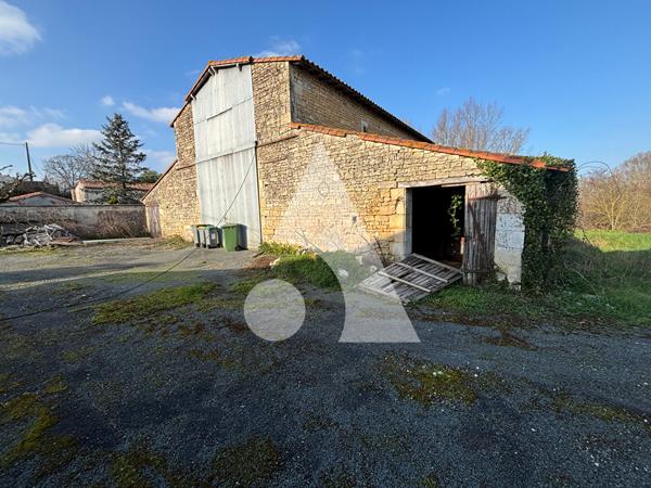 Grange 3 pièces 250 m2