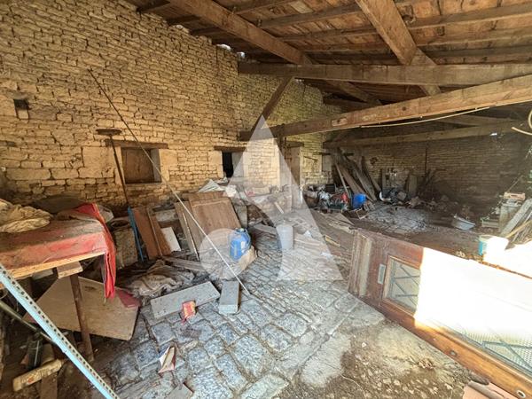 Grange 3 pièces 250 m2