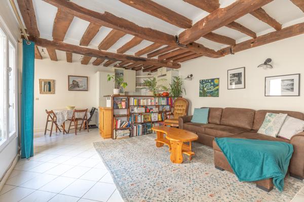 SECTEUR LOUVRE-RIVOLI-BOURSE DU COMMERCE - APPARTEMENT 3 PIÈCES 2 CHAMBRES 73 M²  / ETAGE ÉLEVÉ