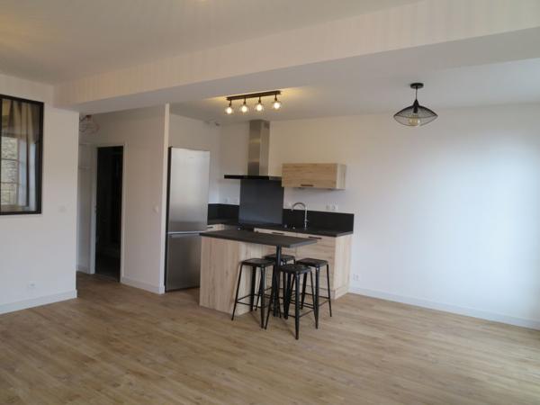 CENTRE-VILLE Type 2 entièrement rénové