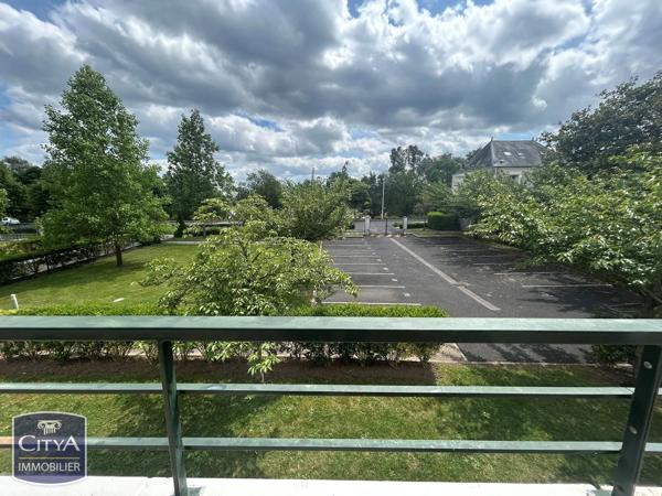 Appartement à vendre 3 pièces 70m² Saint-Cyr-sur-Loire (37540)