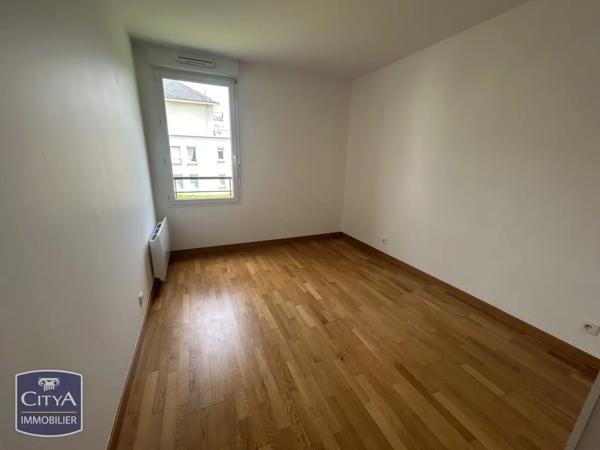 Appartement à vendre 3 pièces 70m² Saint-Cyr-sur-Loire (37540)