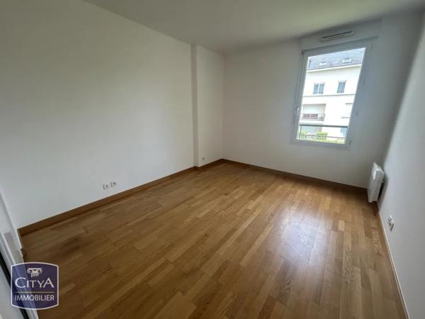 Appartement à vendre 3 pièces 70m² Saint-Cyr-sur-Loire (37540)