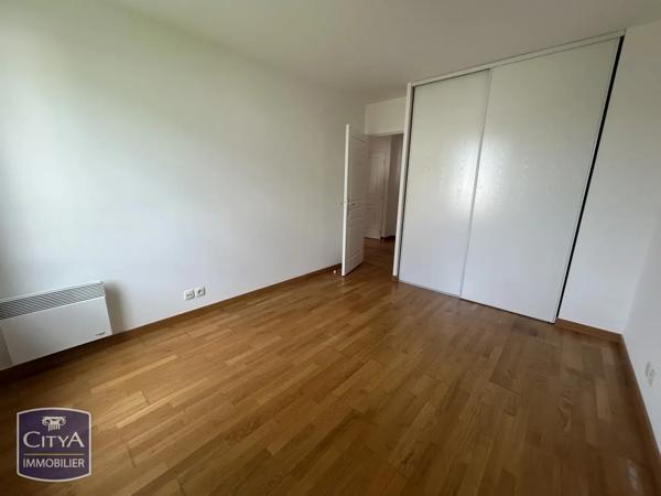 Appartement à vendre 3 pièces 70m² Saint-Cyr-sur-Loire (37540)