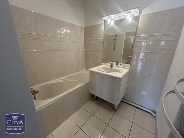 Appartement à vendre 3 pièces 70m² Saint-Cyr-sur-Loire (37540)