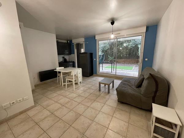 A LOUER - AIX EN PROVENCE - APPARTEMENT T1 AVEC JARDIN ET PK - FACS