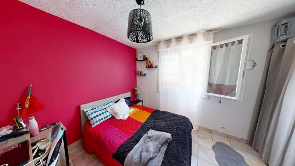 Maison d'habitation avec une vue dégage a CARCASSONNE