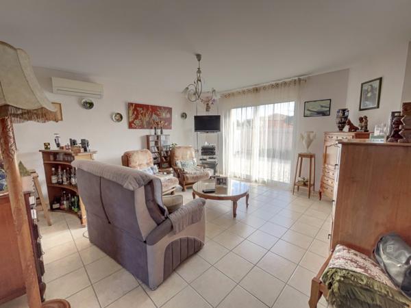 La Teste de Buch centre ! Maison 4 pièces de 110 m2, garage de 29 m2 et parcelle de 530 m2 !