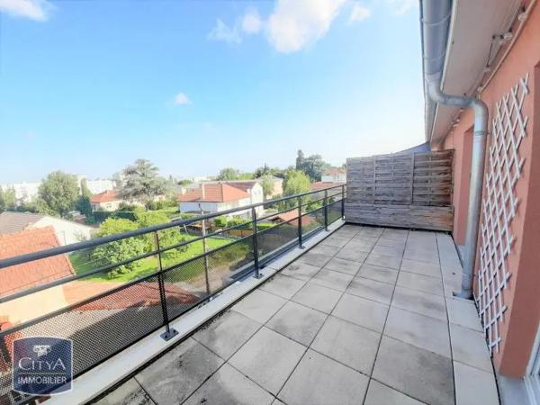 Appartement à louer 1 pièce 31.04m² Chalon-sur-Saône (71100)