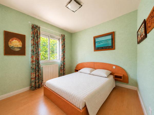 Maison familiale de plain-pied 3 chambres – Lège Bourg