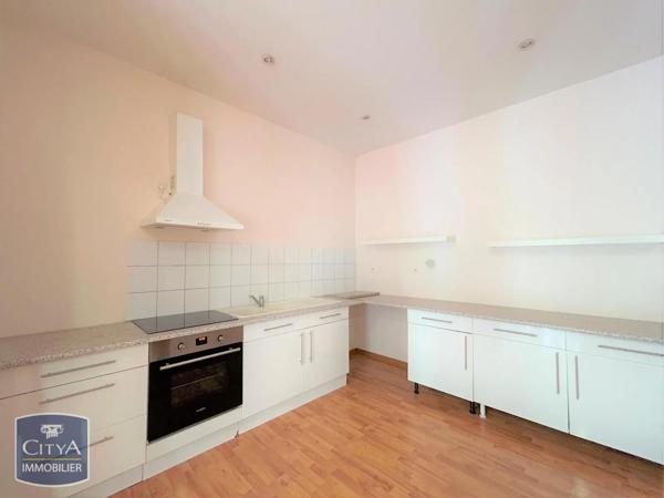 Appartement à louer 3 pièces 101.96m² Guîtres (33230)