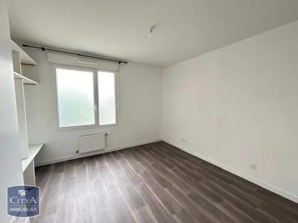 Appartement à louer 3 pièces Vaulx-en-Velin (69120)