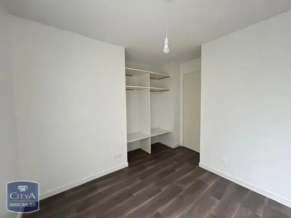 Appartement à louer 3 pièces Vaulx-en-Velin (69120)