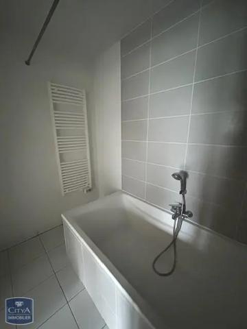 Appartement à louer 3 pièces Vaulx-en-Velin (69120)