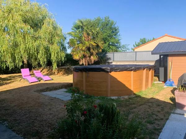 PAVILLON PLAIN-PIED 159 M2 sur grande parcelle arborée