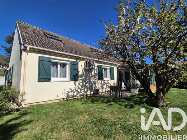 Maison à vendre 8 pièces 204 m² Saint-Germain-lès-Corbeil