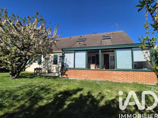 Maison à vendre 8 pièces 204 m² Saint-Germain-lès-Corbeil