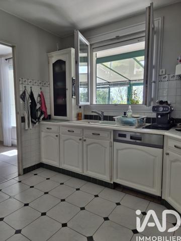 Maison à vendre 8 pièces 204 m² Saint-Germain-lès-Corbeil