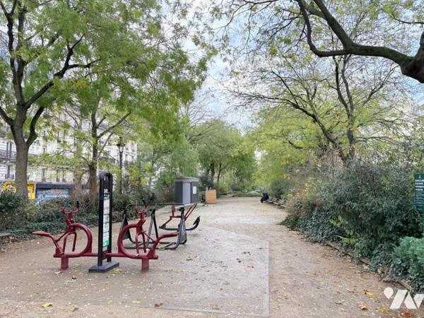 RICHARD LENOIR - 2 PIECES DE 58,41 m² - PARKING ET CAVE