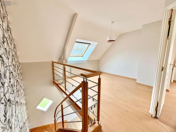 Maison à vendre à Noyal-Châtillon-sur-Seiche en Ille-et-Vilaine (35230), ref : 35129-6659