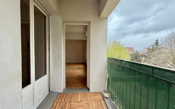 Appartement à vendre    4 pièces • 70,50 m2 Chenôve