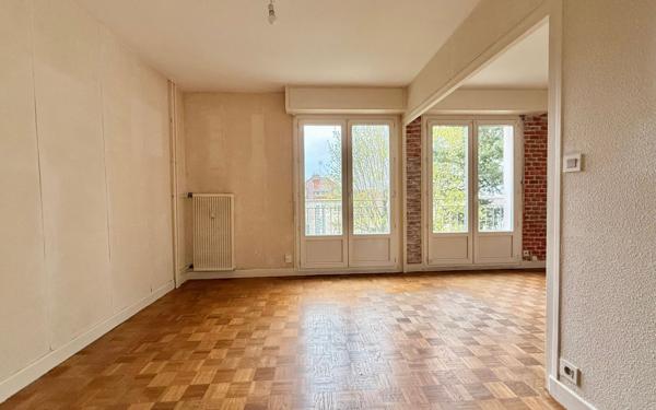 Appartement à vendre    4 pièces • 70,50 m2 Chenôve