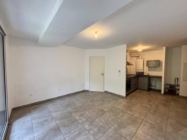 Appartement 2 pièces                                        - 42100 Saint-Étienne Réf : 13335