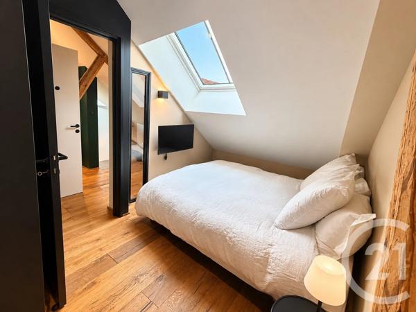 Appartement F3 Bis à vendre  5 pièces - 105 m 2   PONTARLIER  - 25