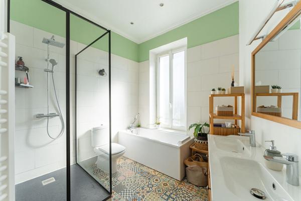 MAISON DE CHARME TYPE 4 / DEPENDANCE / JARDIN