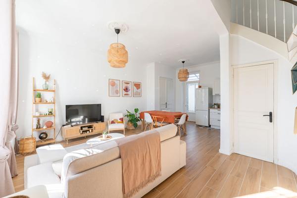 MAISON DE CHARME TYPE 4 / DEPENDANCE / JARDIN