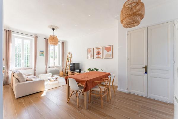 MAISON DE CHARME TYPE 4 / DEPENDANCE / JARDIN