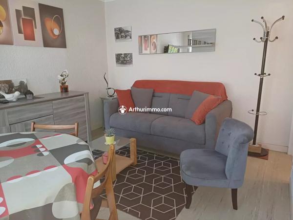 Location de vacances                                                      Appartement
                        
                     2 pièces                      35 m2                     à Bagnoles-de-l'Orne-Normandie