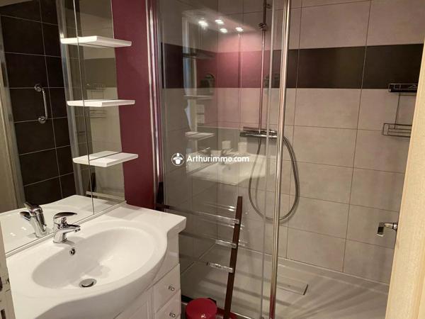 Location de vacances                                                      Appartement
                        
                     2 pièces                      35 m2                     à Bagnoles-de-l'Orne-Normandie