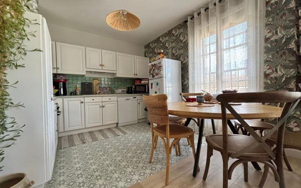 Appartement à vendre    4 pièces • 100,74 m2 Vauvert