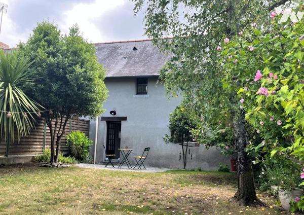 La Chapelle sur Erdre, proche centre, au calme en hameau, maison T2 de 48 m² en parfait état