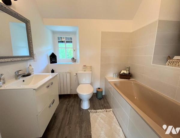 La Chapelle sur Erdre, proche centre, au calme en hameau, maison T2 de 48 m² en parfait état