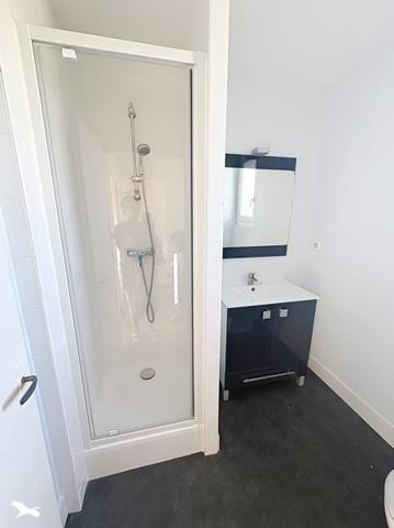Maison 98 280 € La Rochefoucauld 4 p 74 m² DPE D