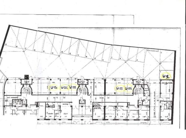 Lot de 5 parkings et 1 emplacement de stationnement (à vendre ensemble ou séparément)