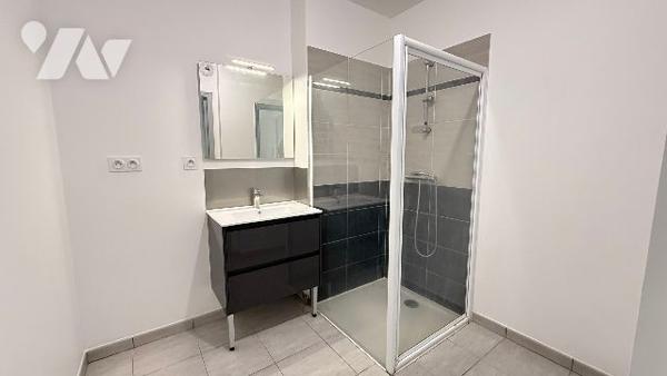 Appartement Acigne T3 avec terrasse 40m² et garage