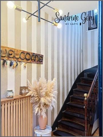 Charme de l'ancien,confort moderne et vis de famille au cœur de Pouancé