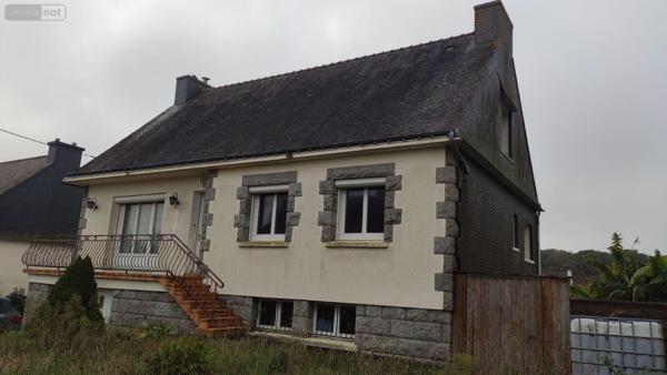 Maison individuelle à vendre à Pluméliau-Bieuzy dans le Morbihan (56930), ref : 065/1811   
Campagne