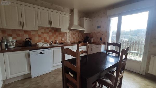 Maison individuelle à vendre à Pluméliau-Bieuzy dans le Morbihan (56930), ref : 065/1811   
Campagne