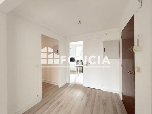 Location Appartement 3 pièces 71 m² - 11 RUE DE L'HIPPODROME Nantes 44300